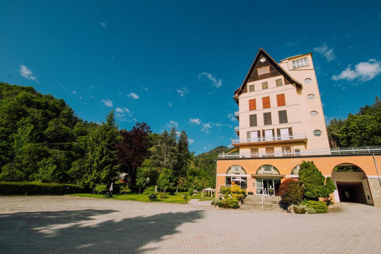 Hotel Le Fonti Луризия Экстерьер фото